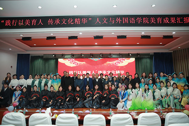 B22A6195 .jpg