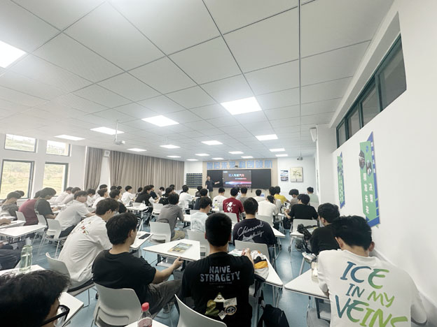 1749089360714052036.jpg 图片2.jpg