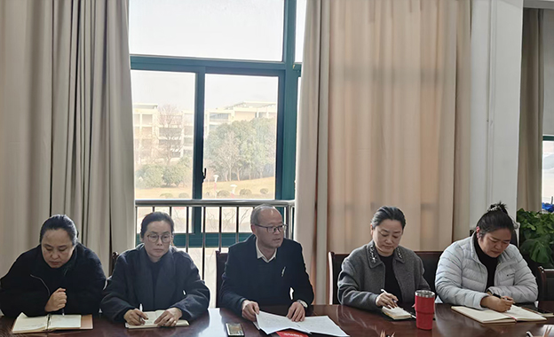 ��У���޺�Ϊ��У��������ѧԺ���ڵ��Ķ�ʮ������ȫ�ᾫ��ר�⵳��2 ����.jpg